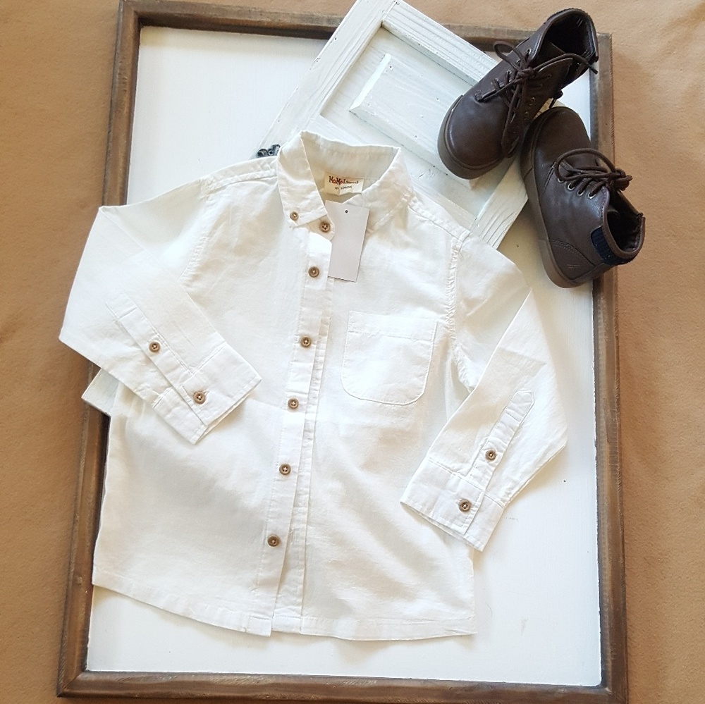 White button up🐰🐣